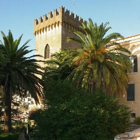Agriturismo Castello Santa Margherita Cori Esterno foto