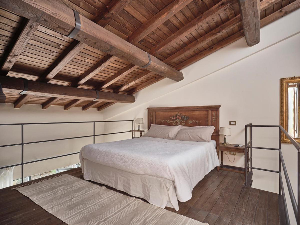Agriturismo Castello Santa Margherita Cori Esterno foto