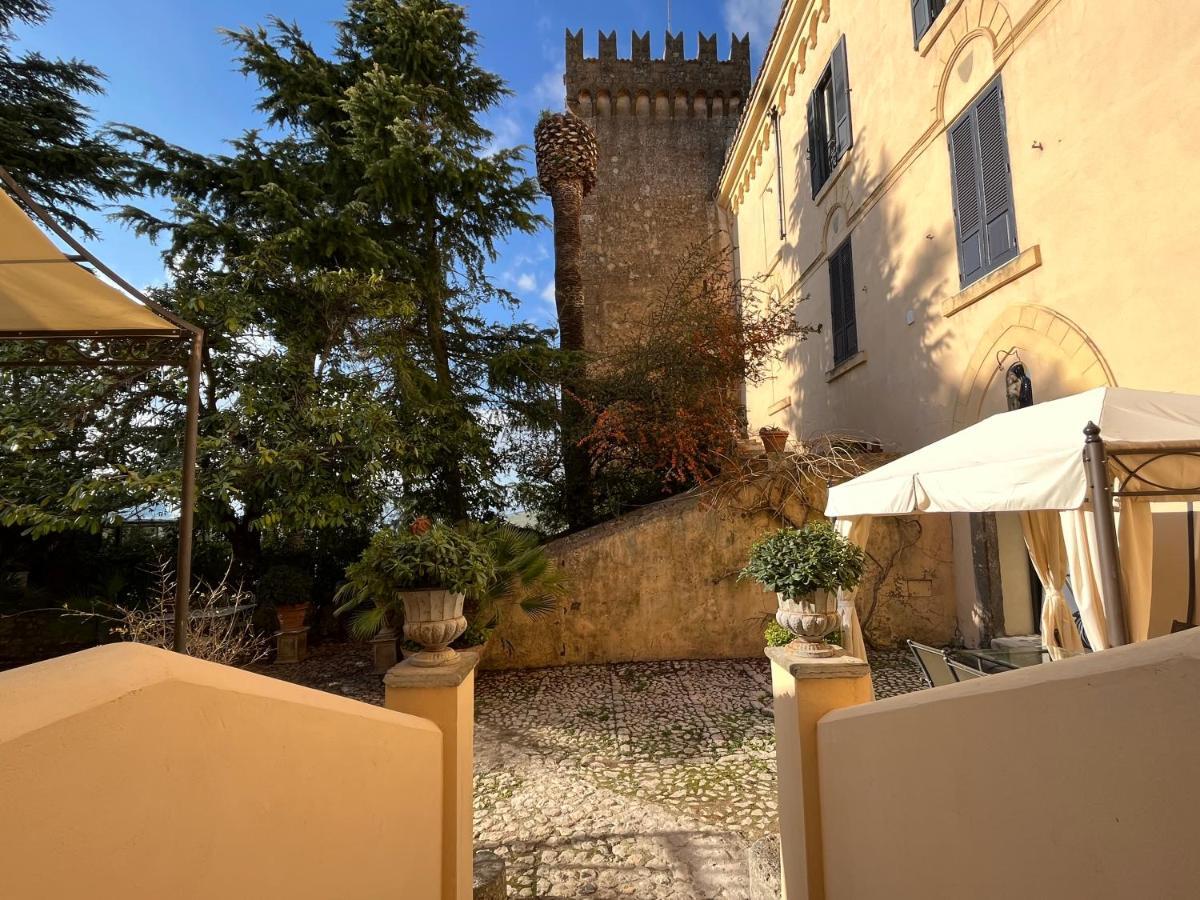 Agriturismo Castello Santa Margherita Cori Esterno foto
