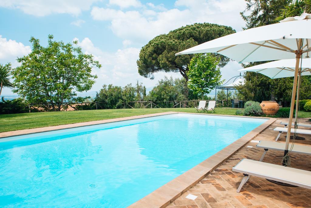 Agriturismo Castello Santa Margherita Cori Esterno foto