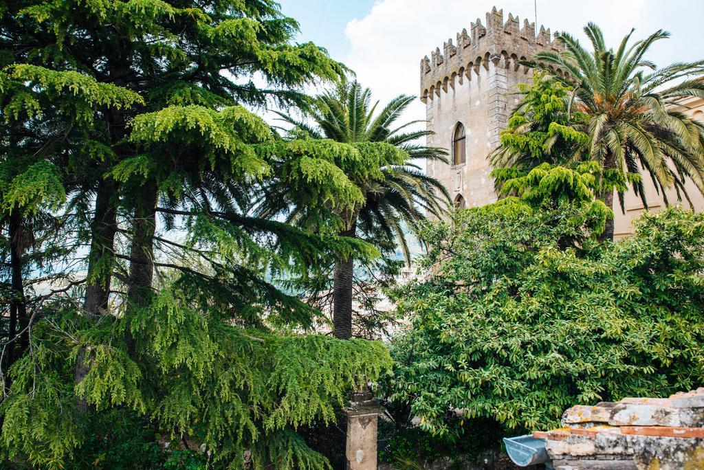 Agriturismo Castello Santa Margherita Cori Esterno foto